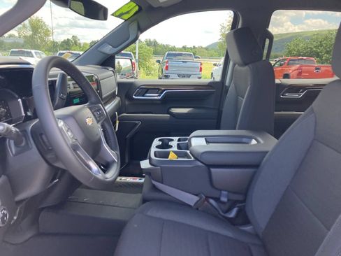 New 2024 Chevrolet Silverado 1500 LT w/ Z71 Off-Road Package AWD/4WD image 22