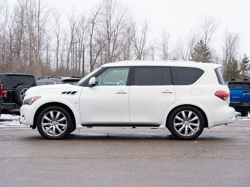 Used 2014 INFINITI QX80 4WD w/ Deluxe Touring Package image 8