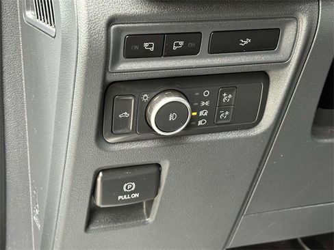 Used 2022 Ford F150 XLT w/ Equipment Group 302A High image 19