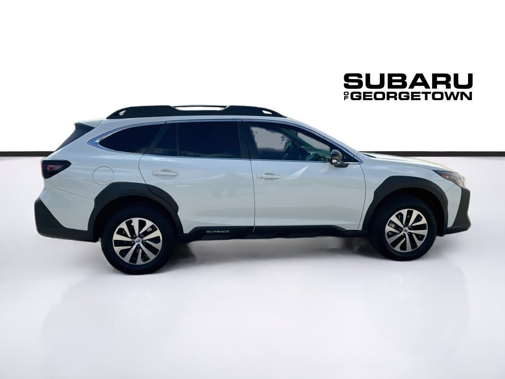 Used 2023 Subaru Outback Premium AWD/4WD image 8