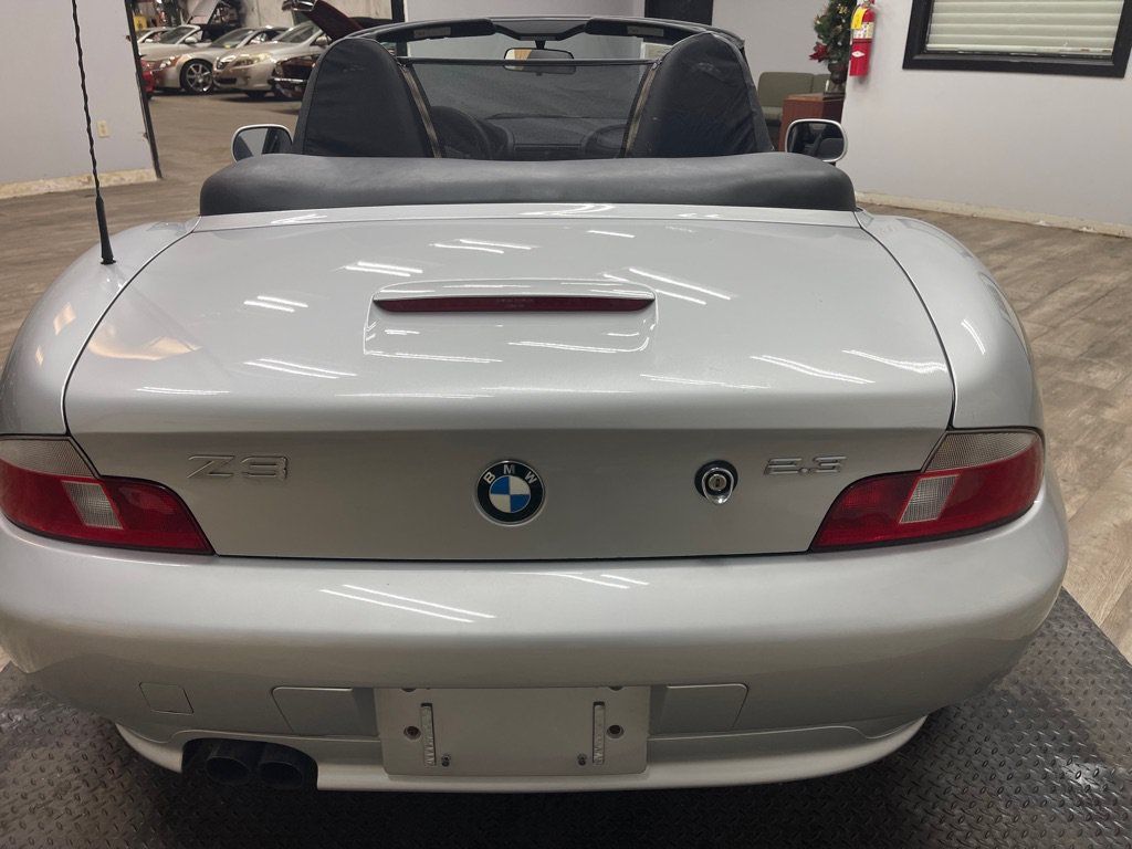 Used 2000 BMW Z3 2.5i RWD image 10