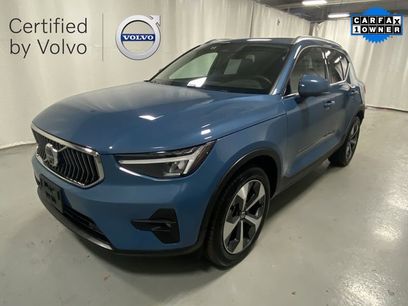 Certified 2025 Volvo XC40 B5 Plus