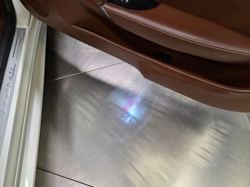 Used 2013 Maserati GranTurismo Sport image 25