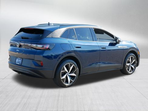 Certified 2023 Volkswagen ID.4 Pro S AWD/4WD image 7