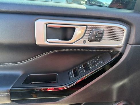 Used 2021 Ford Explorer ST w/ Equipment Group 401A AWD/4WD image 16