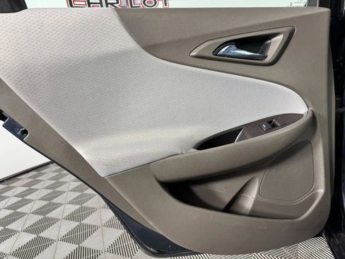 Used 2020 Chevrolet Malibu LS image 39