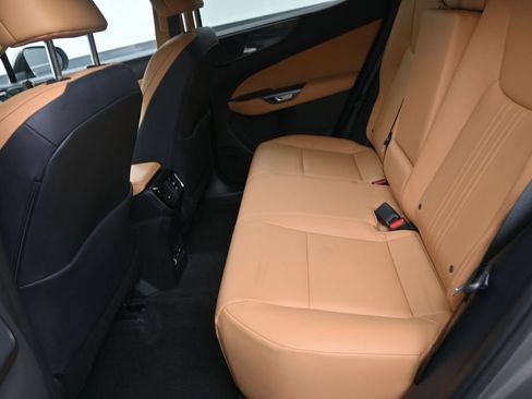 Used 2024 Lexus NX 250 FWD image 14