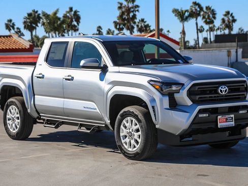 New 2026 Toyota Tacoma SR5 image 4