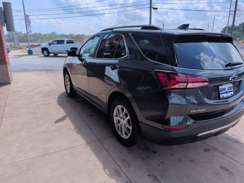 Used 2023 Chevrolet Equinox LT FWD image 6