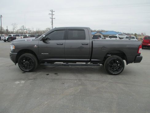 Used 2021 RAM 2500 Big Horn w/ Level 1 Equipment Group image 11