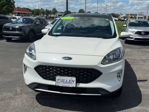 Used 2022 Ford Escape SEL w/ Technology Package AWD/4WD image 2