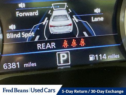 Used 2023 Nissan Sentra SV w/ SV Premium Package FWD image 17