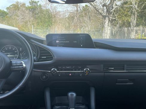 Used 2025 MAZDA MAZDA3 s image 17