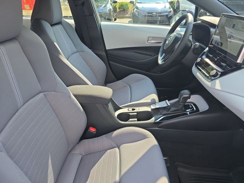 New 2026 Toyota Corolla SE w/ SE Package FWD image 10