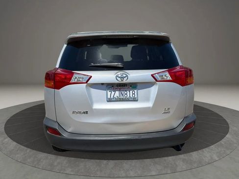 Used 2014 Toyota RAV4 LE AWD/4WD image 6
