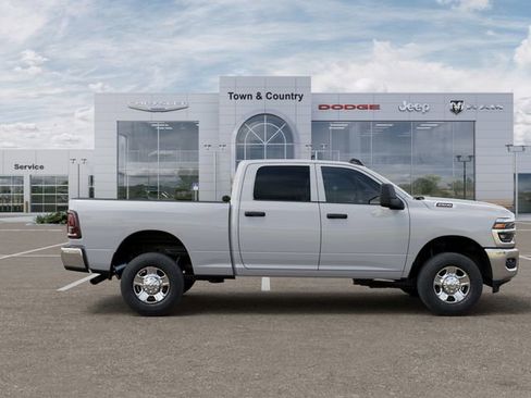 New 2026 RAM 2500 Tradesman w/ Chrome Appearance Group image 21