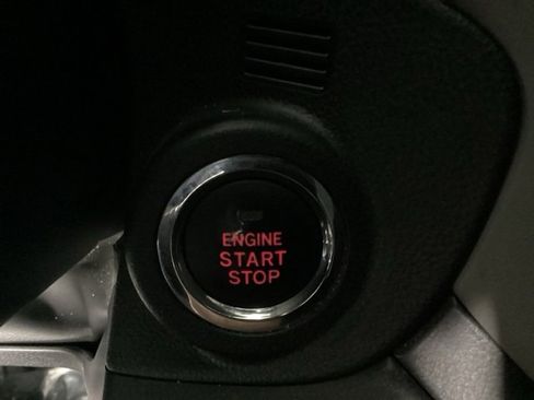 Used 2023 Subaru Outback Limited image 28