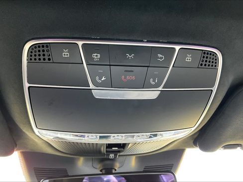 Used 2018 Mercedes-Benz S 560 Sedan image 31