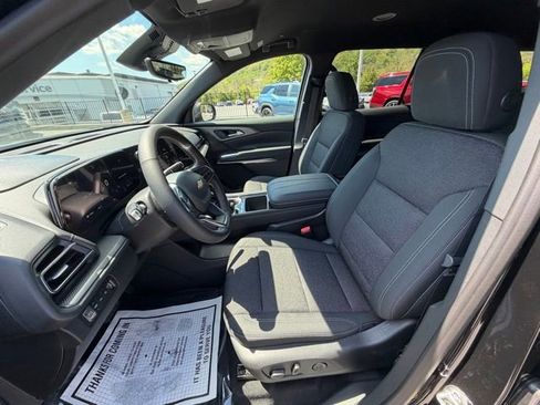 New 2026 Chevrolet Traverse LT AWD/4WD image 33
