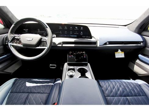 New 2026 Cadillac Vistiq Premium Luxury image 9