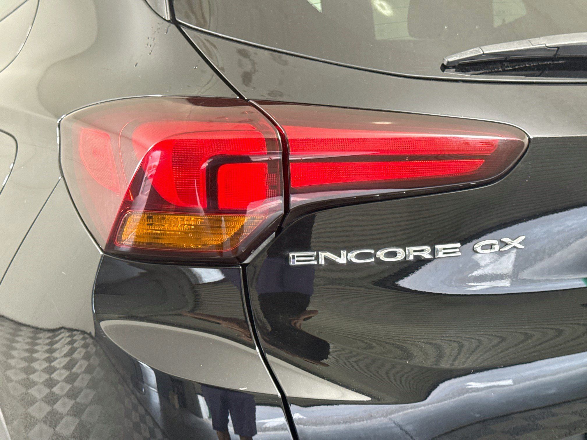 Used 2022 Buick Encore GX Preferred FWD image 36