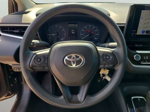 Used 2024 Toyota Corolla LE image 26