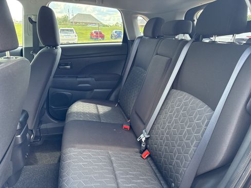 Used 2026 Mitsubishi Outlander Sport AWD image 14