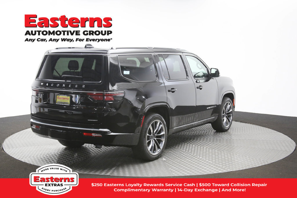 Used 2024 Jeep Wagoneer Series III w/ Premium Group I AWD/4WD image 48
