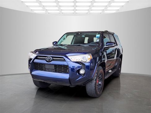 Used 2024 Toyota 4Runner SR5 Premium image 9