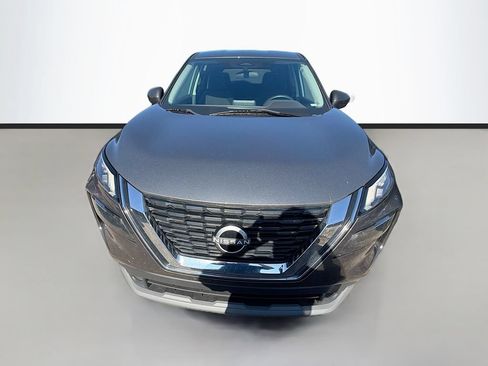Used 2023 Nissan Rogue S AWD/4WD image 2