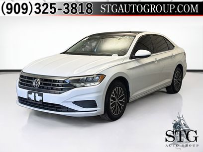 Used 2019 Volkswagen Jetta SE w/ Cold Weather Package