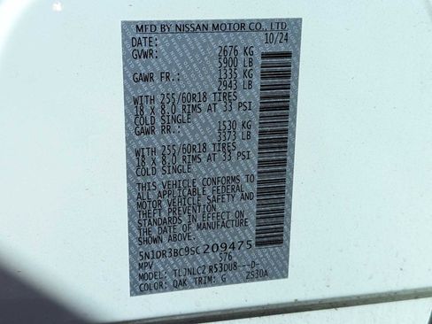 Used 2025 Nissan Pathfinder SV image 42