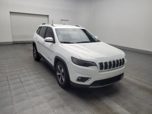 Used 2019 Jeep Cherokee Limited image 13