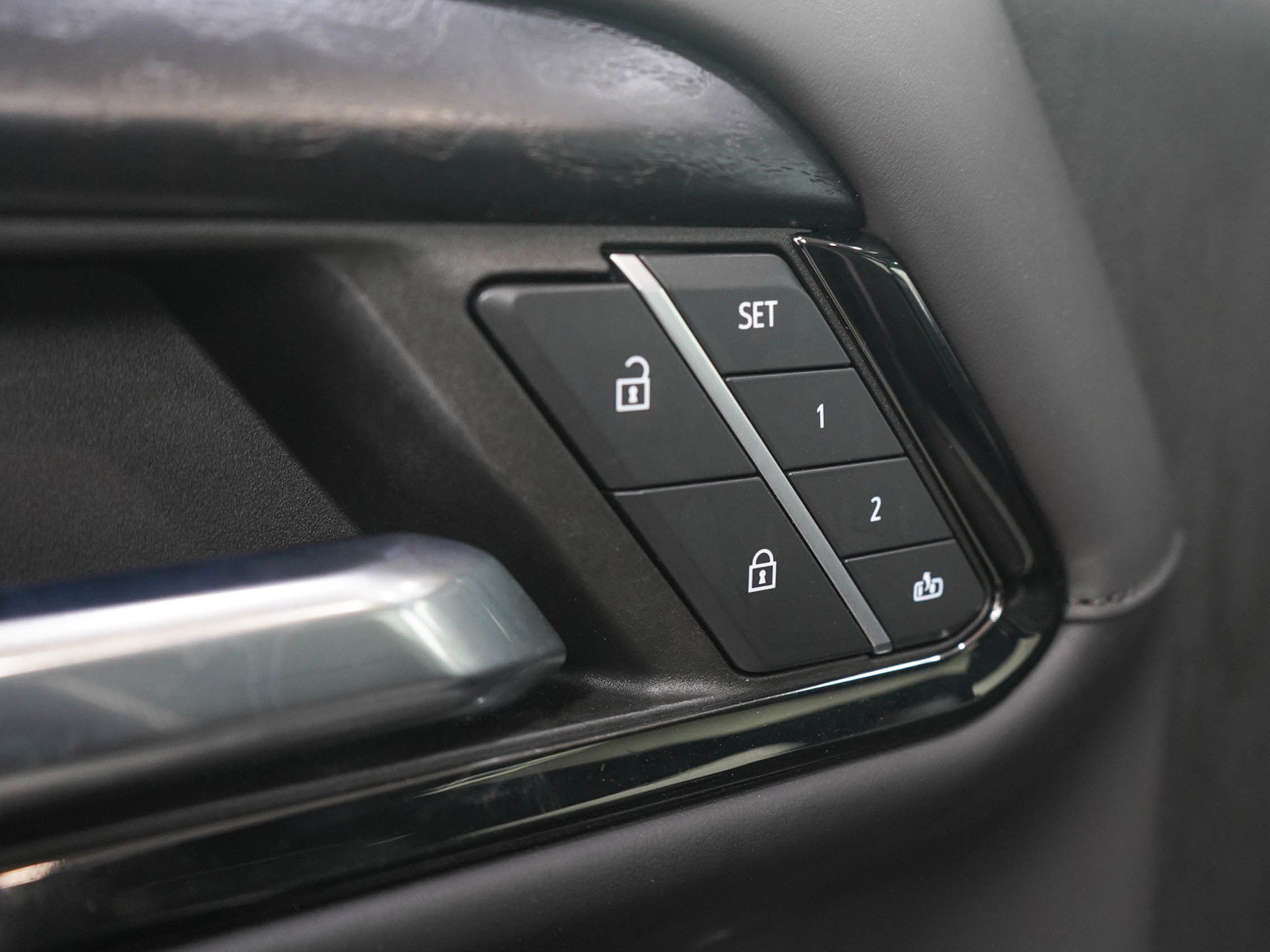 Used 2023 GMC Sierra 1500 AT4X AWD/4WD image 22