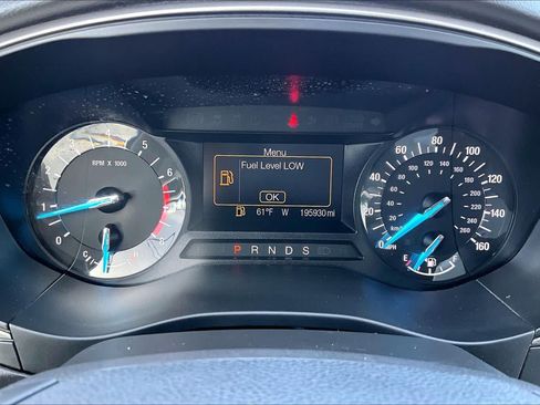 Used 2013 Ford Fusion SE FWD image 23
