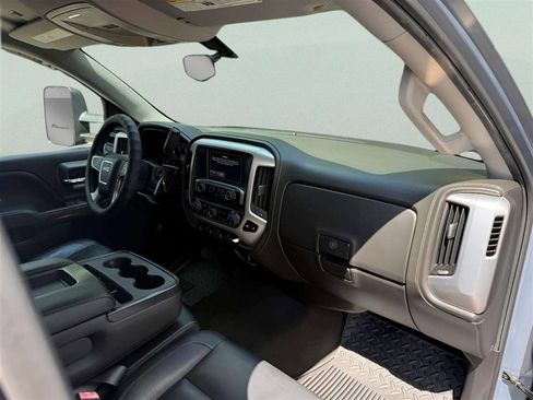 Used 2015 GMC Sierra 1500 SLE w/ SLE Value Package AWD/4WD image 21