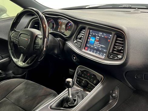 Used 2019 Dodge Challenger R/T Scat Pack w/ Plus Package RWD image 21
