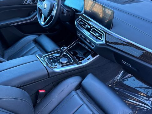 Used 2021 BMW X5 xDrive40i w/ Premium Package image 19