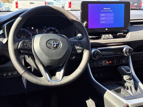 New 2025 Toyota RAV4 Limited image 8