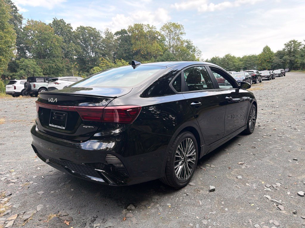 Used 2023 Kia Forte GT-Line FWD image 3