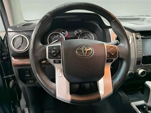 Used 2014 Toyota Tundra Limited w/ Limited Premium Package AWD/4WD image 16