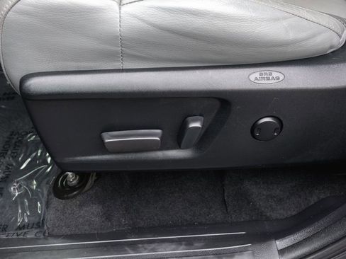 Certified 2021 Toyota Tundra Limited w/ Limited Premium Package image 12