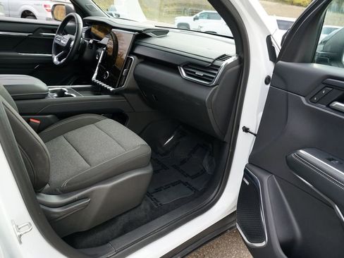 Certified 2025 GMC Acadia Elevation image 30