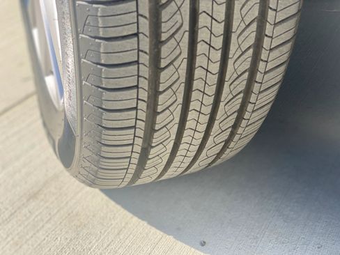 Used 2020 MAZDA MAZDA3 Sedan image 10