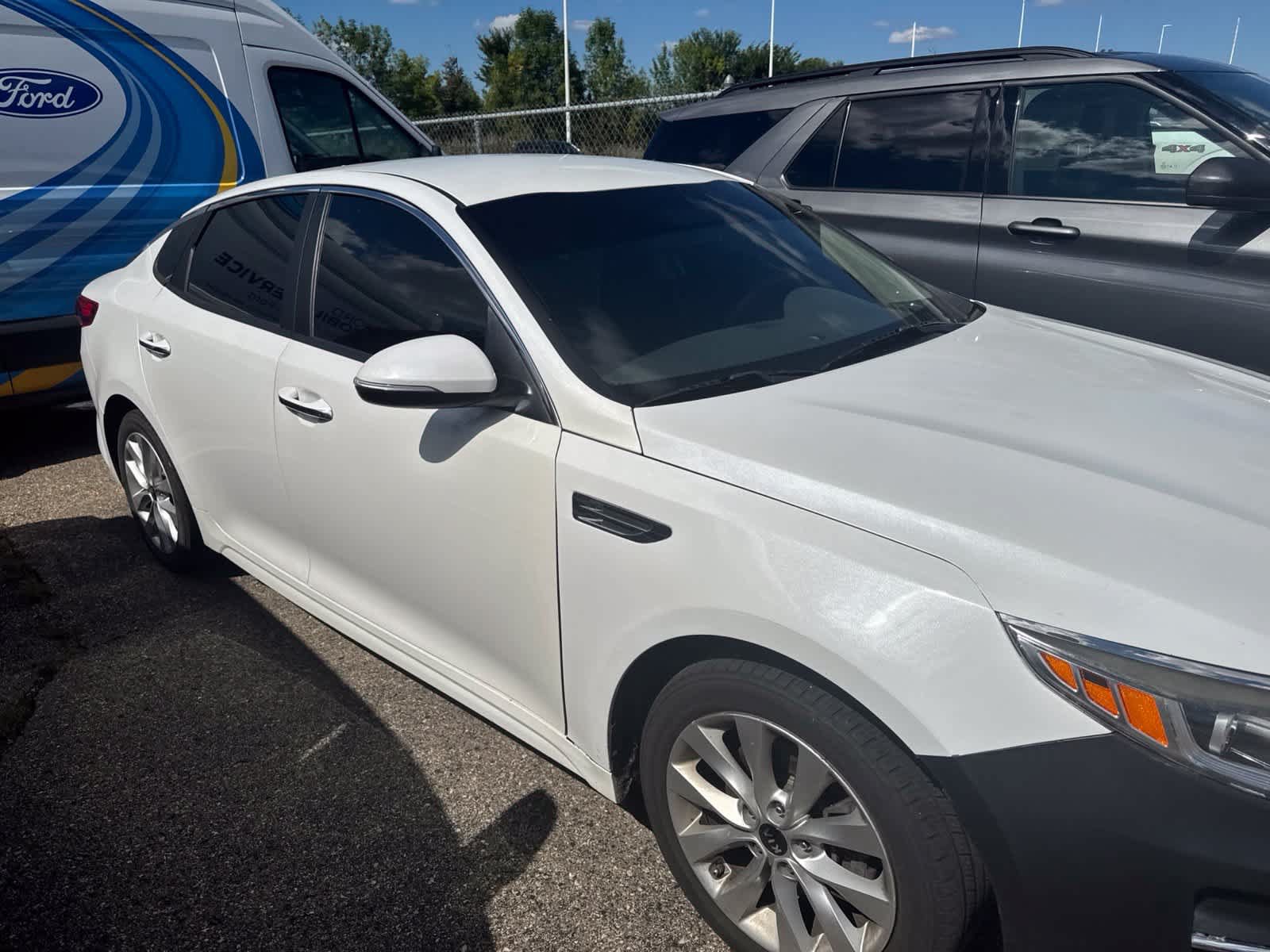 Used 2016 Kia Optima LX FWD image 22