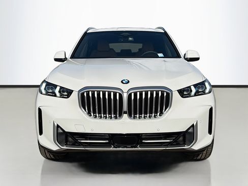 New 2026 BMW X5 sDrive40i w/ Parking Assistance Package image 8
