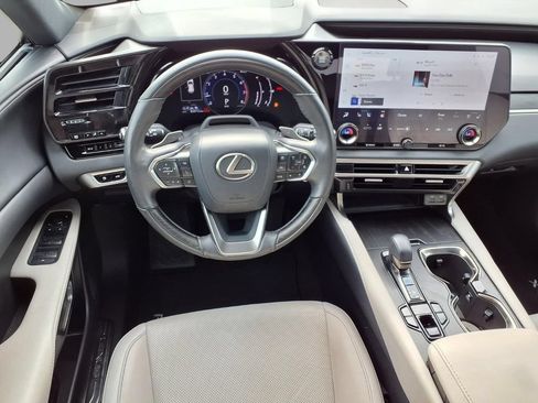 Used 2023 Lexus RX 350 Premium w/ Accessory Package (K3) AWD/4WD image 4