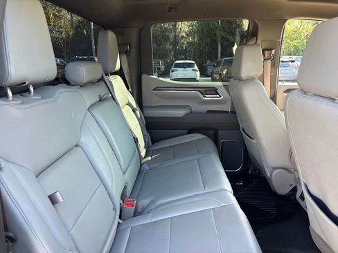 Used 2024 GMC Sierra 1500 SLT image 29
