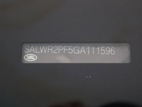 Used 2016 Land Rover Range Rover Sport HSE image 30