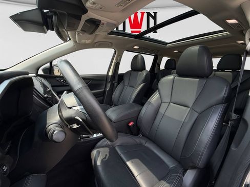 Used 2025 Subaru Ascent Limited AWD/4WD image 10